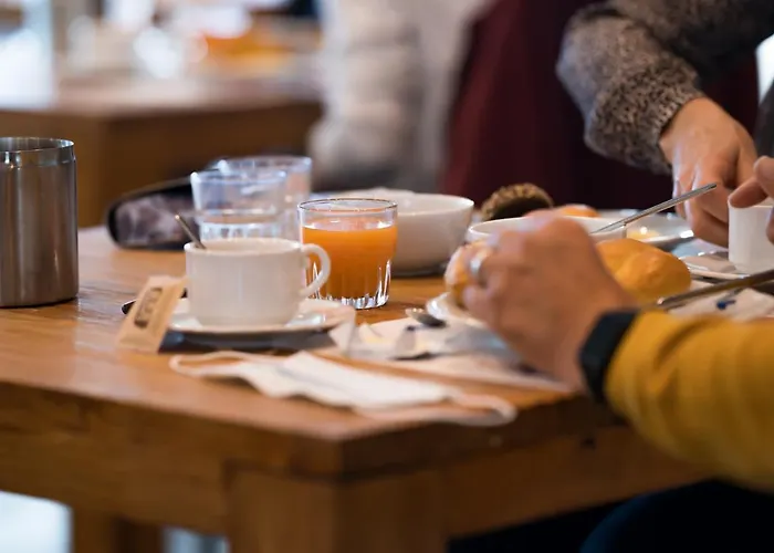 كولينيتا فندق أسكونا