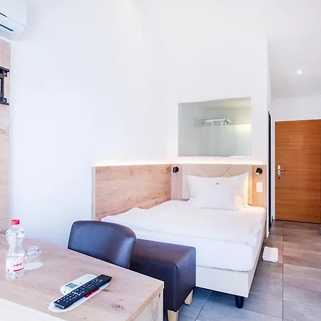 Collinetta Hotel 3*