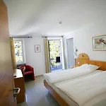 Collinetta Hotell 3*